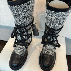 ❌SOLD❌ Montelliana Tweed Leather Boots 39